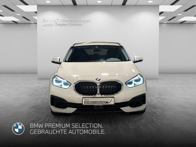 Gebraucht BMW 116 Advantage 109 PS (80 kW) 2022 Weiß Kleinwagen