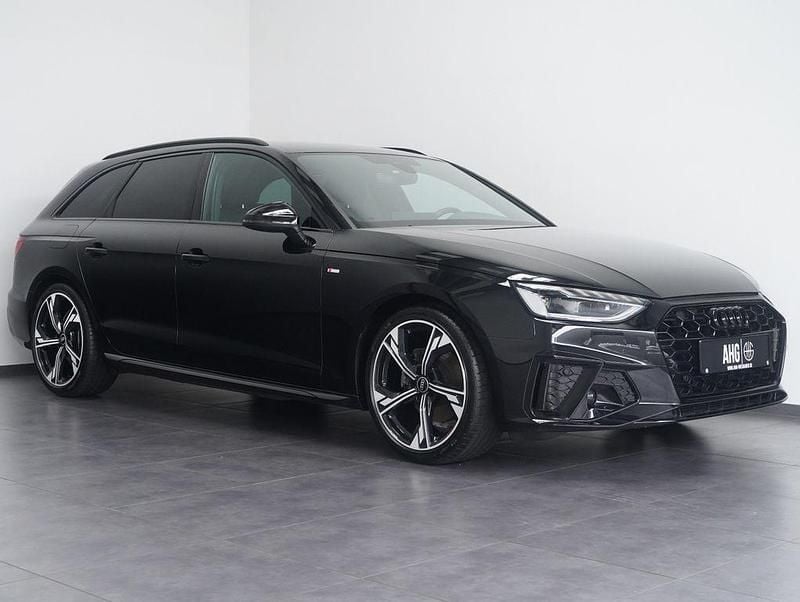 Gebraucht Audi A4 Competition 163 PS (119 kW) 2024 Schwarz Kombi