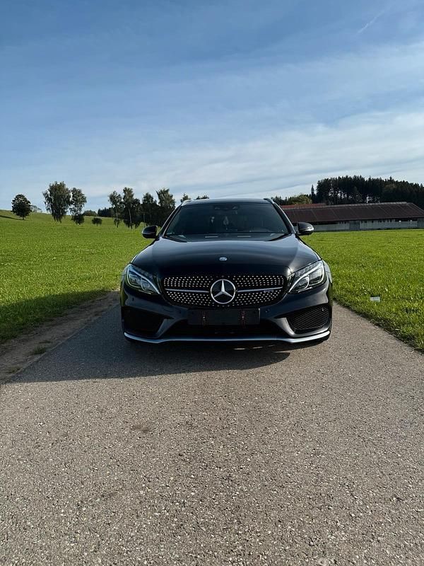 Gebraucht Mercedes C43 AMG AMG 367 PS (269 kW) 2017 Schwarz Kombi