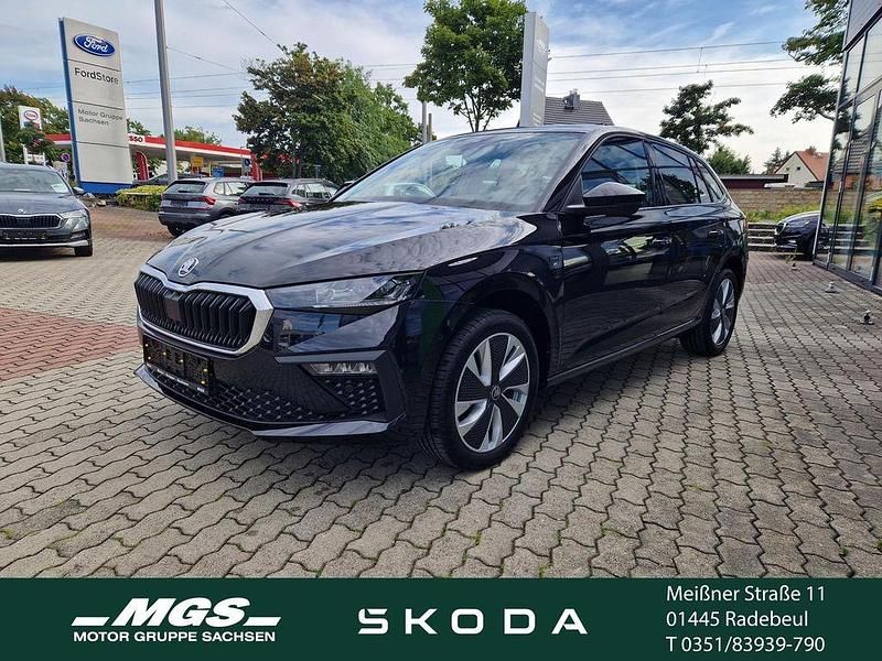 Neu Skoda Scala 150 PS (110 kW) 2025 Schwarzmagic perleffekt Kleinwagen