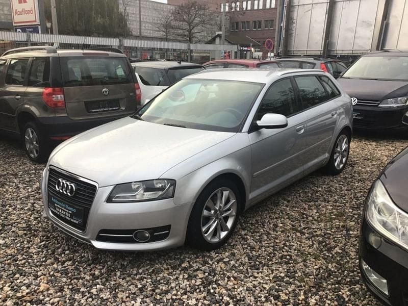 Gebraucht Audi A3 Ambition 125 PS (91 kW) 2012 Grau Limousine