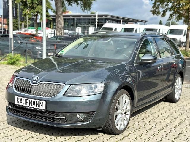 Grau Gebraucht 2016 Skoda Octavia Style Kombi | 13.970 € (Fairer Preis) - Bild 1/4