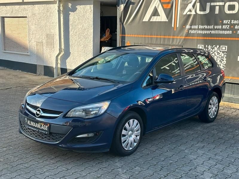 Second-hand Opel Astra 101 CP (74 kW) 2013 Albastru Break