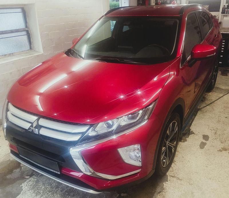 Gebraucht Mitsubishi Eclipse Cross Diamant Edition 163 PS (119 kW) 2019 Rot SUV