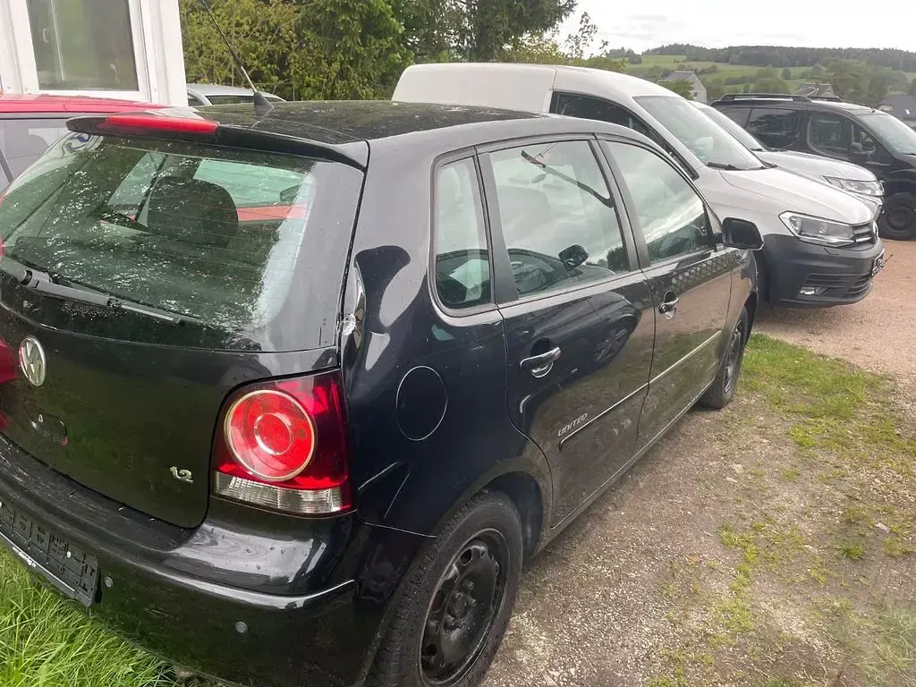 Second-hand VW Polo United 69 CP (50 kW) 2009 Negru Hatchback