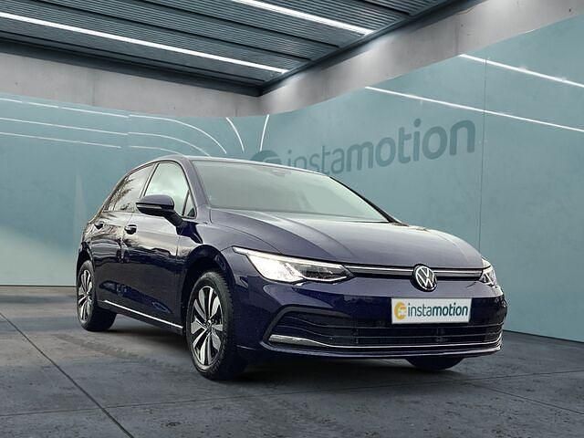 Gebraucht VW Golf VIII Move 116 PS (85 kW) 2024 Blau Limousine