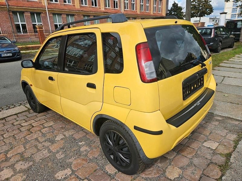 Gebraucht Suzuki Ignis 83 PS (61 kW) 2002 Gelb Kleinwagen