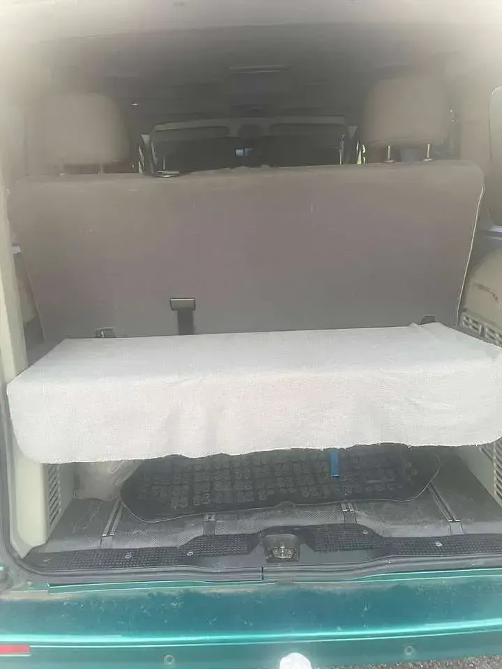 Gebraucht Opel Vivaro 145 PS (106 kW) 2006 Grün Van / Kleinbus