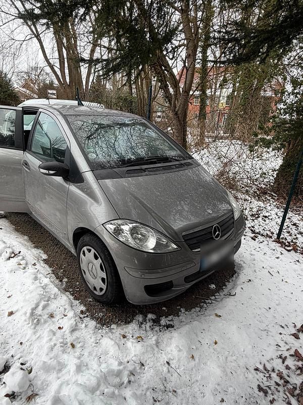 Grau Gebraucht 2006 Mercedes A170 Limousine | 2.500 € (Guter Preis) - Bild 1/4