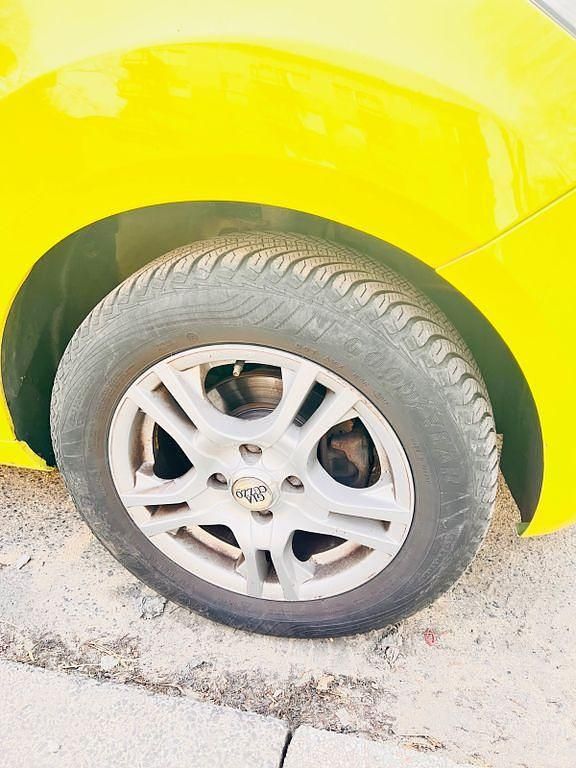 Gebraucht Ford Ka Trend 69 PS (50 kW) 2008 Grün Kleinwagen