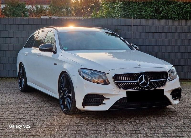 Gebraucht Mercedes E43 AMG AMG 401 PS (294 kW) 2017 Weiß Limousine