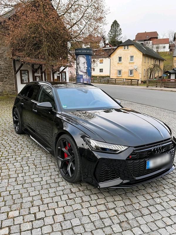 Schwarz Gebraucht 2024 Audi RS6 Performance Kombi | 125.000 € (Fairer Preis) - Bild 1/4