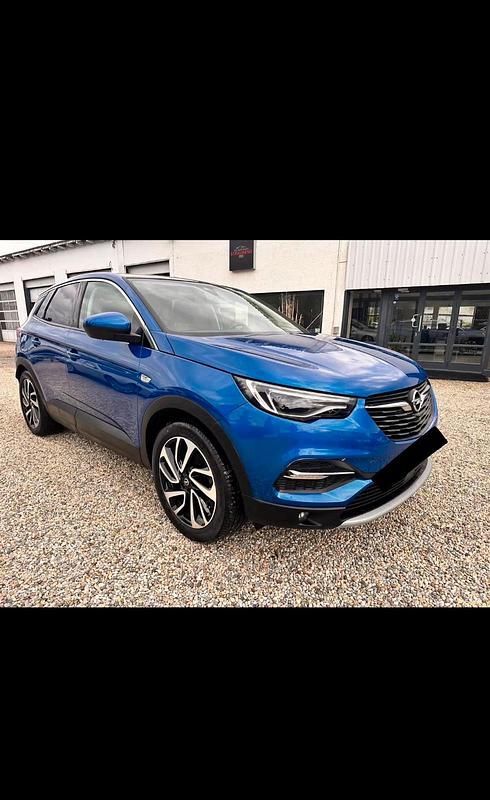 Blau Gebraucht 2017 Opel Grandland X SUV | 13.799 € (Etwas zu teuer) - Bild 1/4