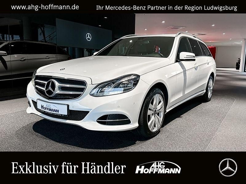 Weiß Gebraucht 2013 Mercedes E200 Limousine | 11.750 € (Fairer Preis) - Bild 1/4