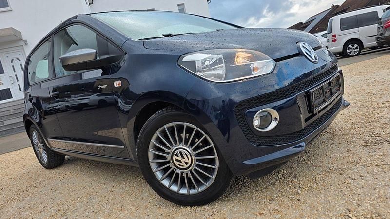 Gebraucht VW up! 75 PS (55 kW) 2015 Blau Kleinwagen