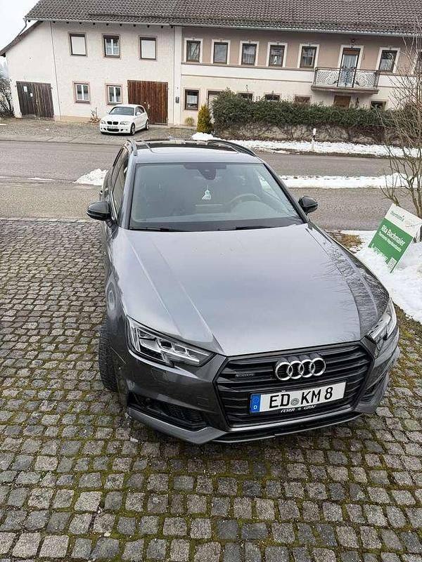 Grau Gebraucht 2018 Audi A4 Sport Kombi | 29.000 € (Teuer) - Bild 1/4