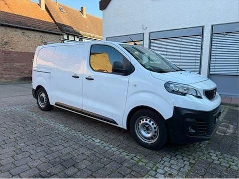 Gebraucht Peugeot Expert 150 PS (110 kW) 2019 Weiß Van