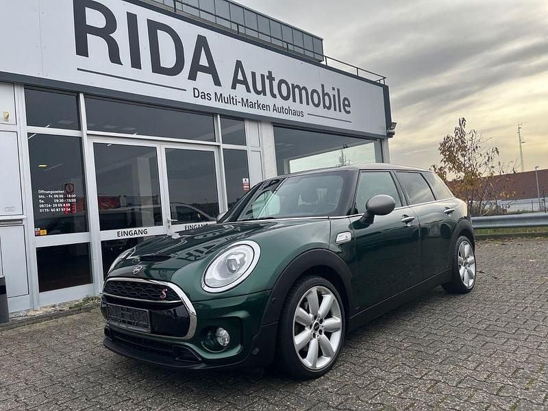 Grün Gebraucht 2018 Mini Cooper SD Clubman Kombi | 19.990 € (Fairer Preis) - Bild 1/4