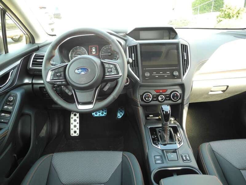 Gebraucht Subaru XV Comfort 114 PS (83 kW) 2023 Magnetite gray (m) SUV