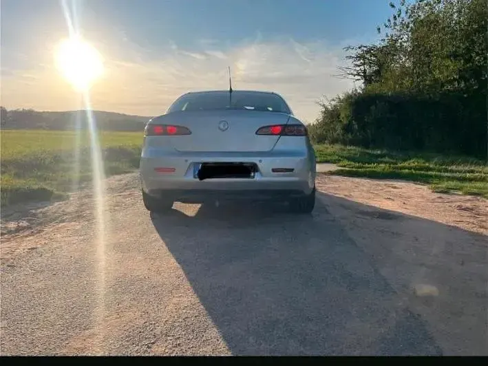 Gebraucht Alfa Romeo 159 150 PS (110 kW) 2007 Silber Limousine