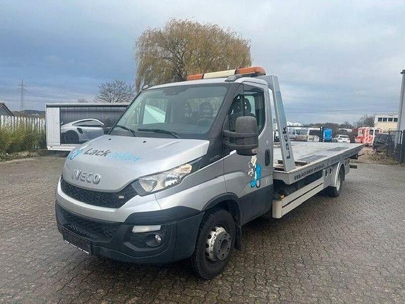Silver ic 203 Gebraucht 2016 Iveco Daily | 39.990 € - Bild 1/4