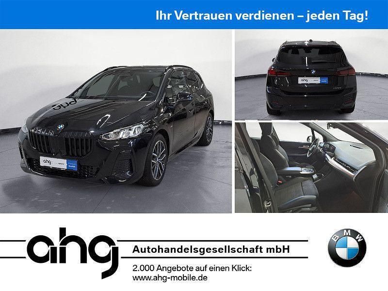 Schwarz Gebraucht 2024 BMW 220 Active Tourer M Sport Van / Kleinbus | 35.660 € (Teuer) - Bild 1/4