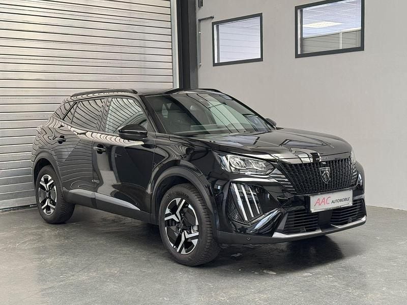 Schwarz Gebraucht 2024 Peugeot 2008 Allure SUV | 20.850 € (Superpreis) - Bild 1/4