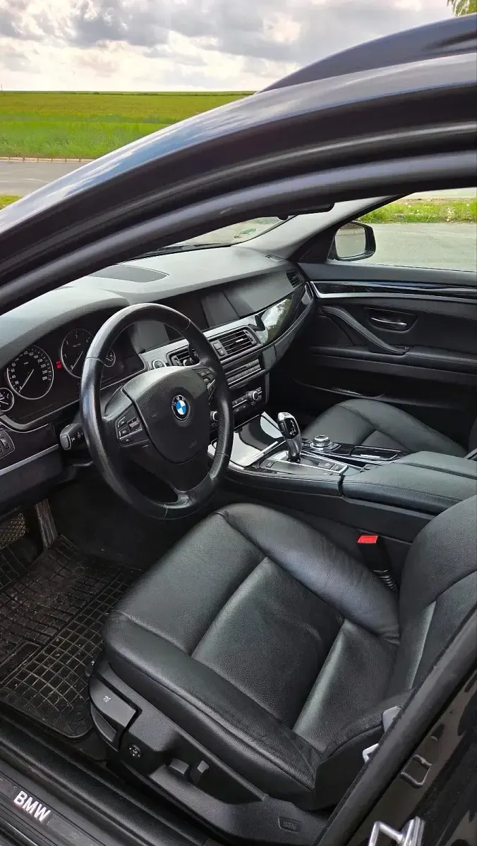 Gebraucht BMW 520 2010 Grau Kombi
