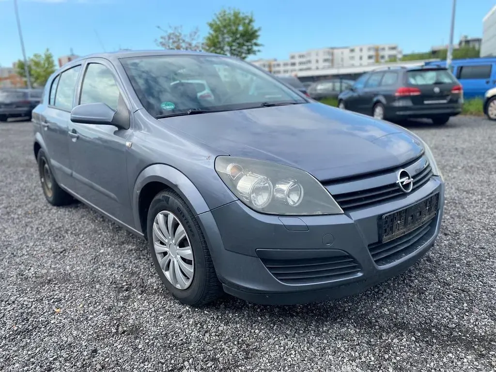 Usata Opel Astra 90 CV (66 kW) 2004 Grigio Berlina