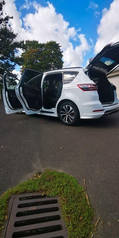 Gebraucht Ford S-MAX ST-Line 190 PS (139 kW) 2020 Weiß Van / Kleinbus