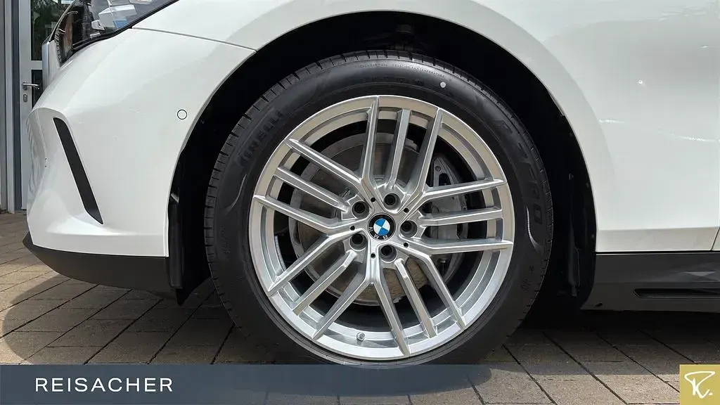Neu BMW i5 250 kW (340 PS) 2026 Weiß Kombi