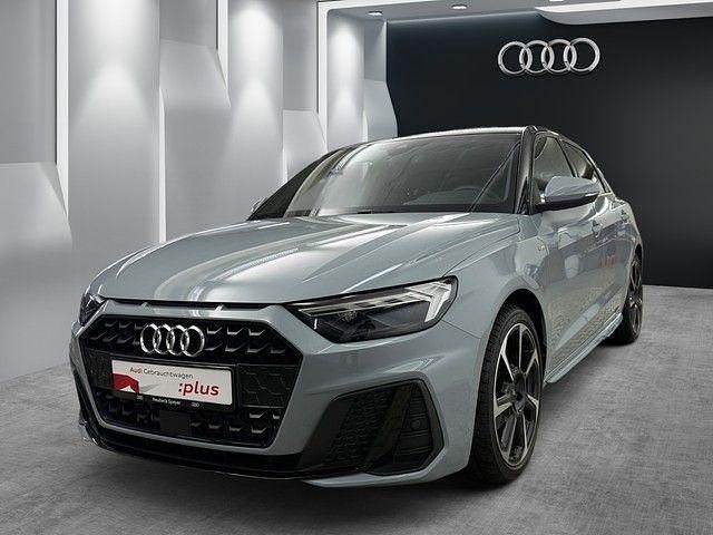 Pfeilgrau perleffekt Gebraucht 2024 Audi A1 Sportback S-Line Kleinwagen | 32.450 € (Teuer) - Bild 1/4