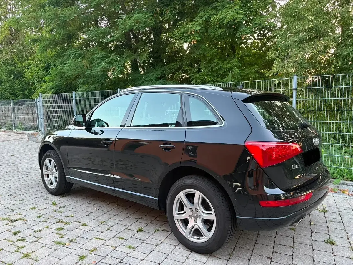 Gebraucht Audi Q5 240 PS (176 kW) 2009 Schwarz SUV