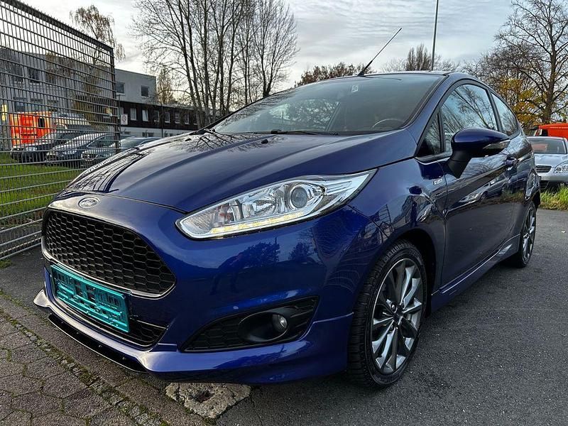 Blau Gebraucht 2017 Ford Fiesta ST-Line Kleinwagen | 5.290 € (Superpreis) - Bild 1/4