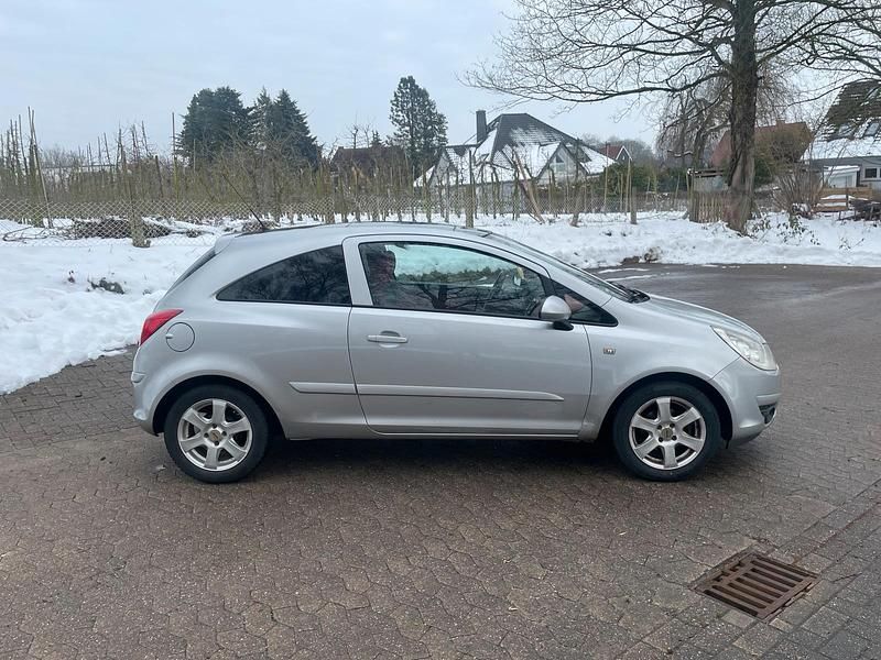 Gebraucht Opel Corsa Innovation 80 PS (58 kW) 2007 Silber Kleinwagen