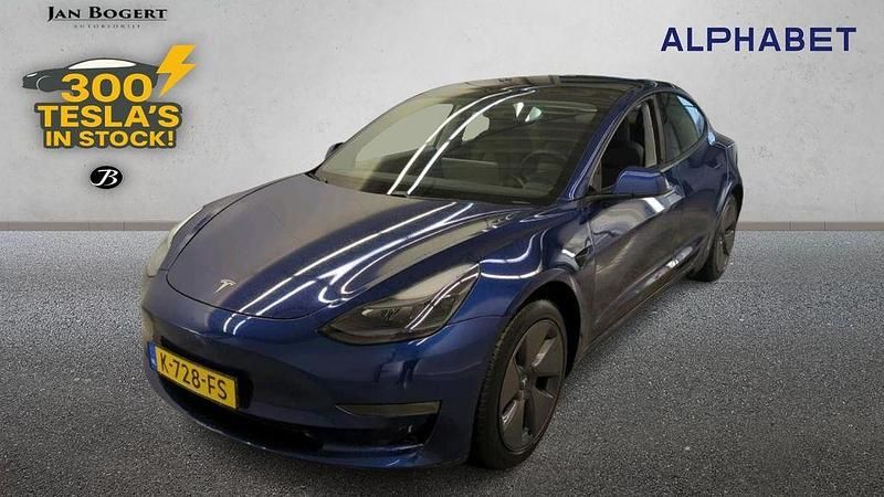 Blau Gebraucht 2020 Tesla Model 3 Long Range AWD Limousine | 24.900 € (Etwas zu teuer) - Bild 1/4