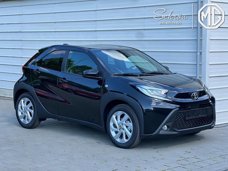 Neu 2025 Toyota Aygo Active Kleinwagen | 18.271 € - Bild 1/4