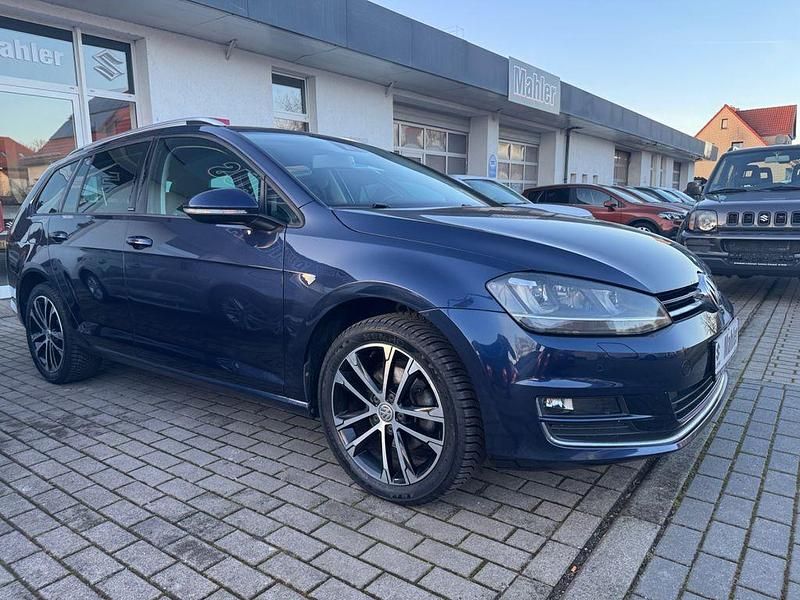 Blau Gebraucht 2016 VW Golf VII Allstar Kombi | 14.899 € (Fairer Preis) - Bild 1/4