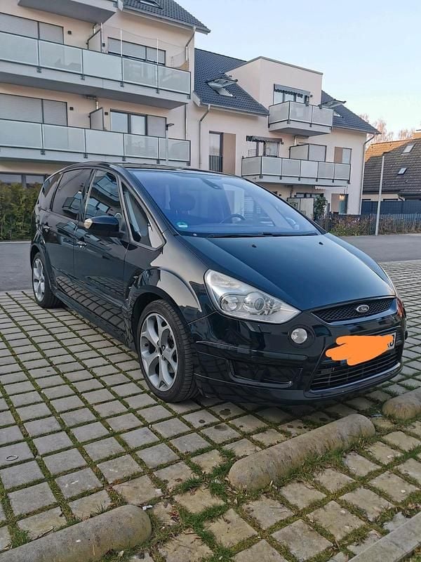 Gebraucht Ford S-MAX Titanium S 140 PS (102 kW) 2009 Schwarz Van / Kleinbus