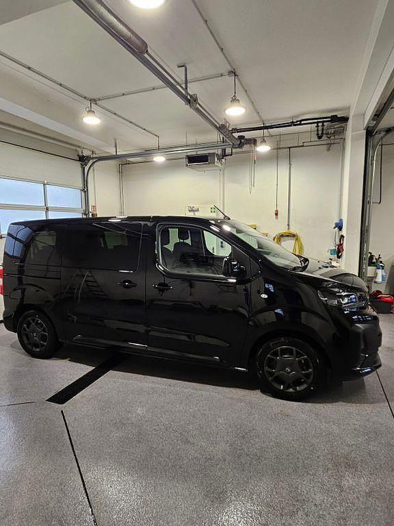 Neu Citroën Spacetourer 177 PS (130 kW) 2026 Schwarz Van / Kleinbus