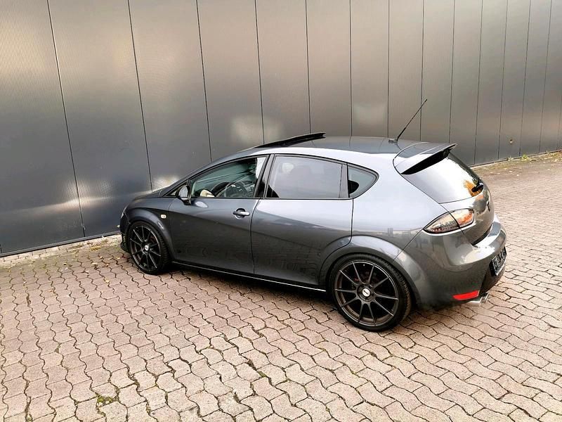 Gebraucht Seat Leon FR 211 PS (155 kW) 2010 Grau Kleinwagen