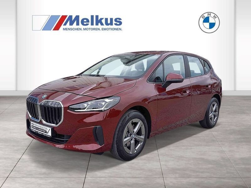 Rot Gebraucht 2024 BMW 216 Active Tourer Van / Kleinbus | 26.470 € (Fairer Preis) - Bild 1/4