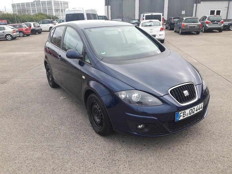 Gebraucht Seat Altea Stylance 160 PS (117 kW) 2010 Blau Limousine