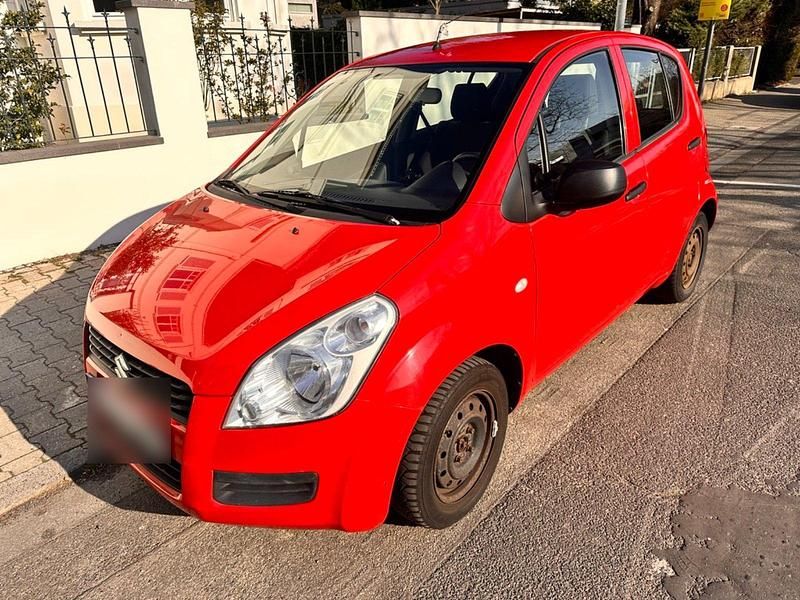 Gebraucht Suzuki Splash 65 PS (47 kW) 2009 Rot Kleinwagen