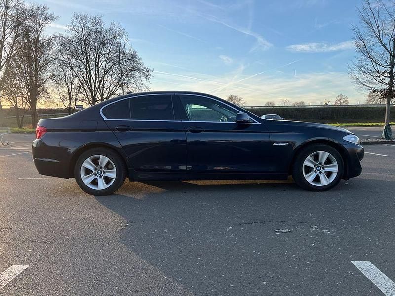 Gebraucht BMW 525 Performance 204 PS (150 kW) 2010 Blau Limousine