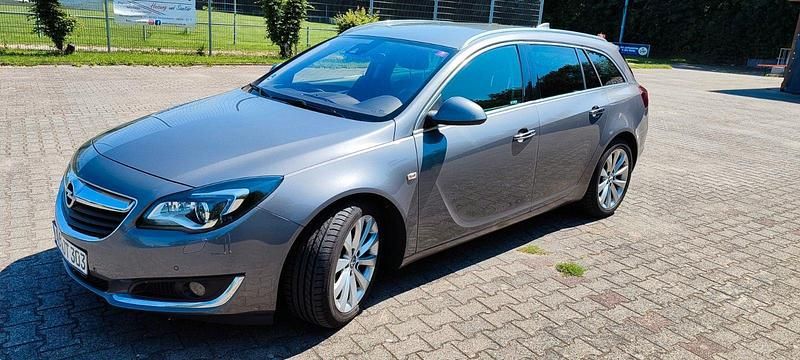 Grau Gebraucht 2017 Opel Insignia Innovation Kombi | 8.100 € (Fairer Preis) - Bild 1/4