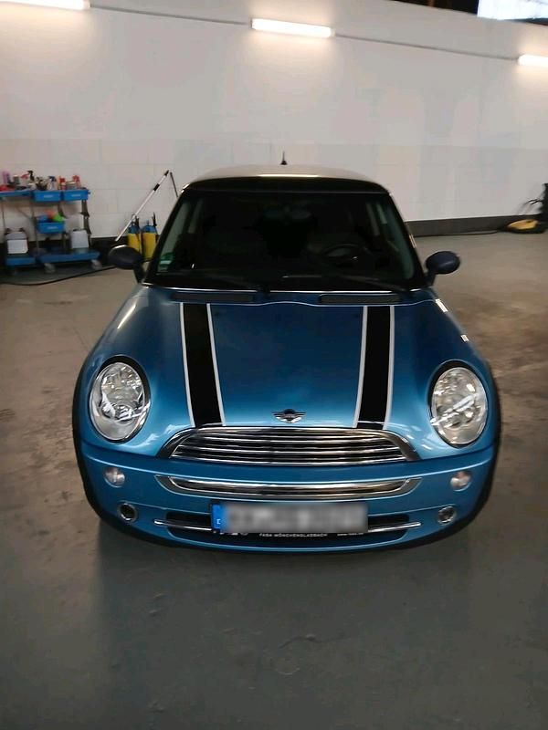 Blau Gebraucht 2005 Mini Cooper Kleinwagen | 3.199 € - Bild 1/4