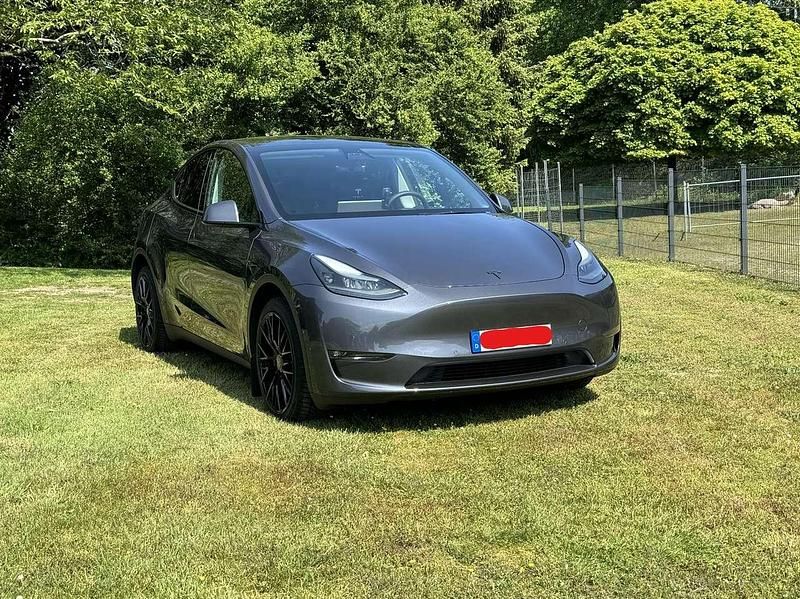 Gebraucht Tesla Model Y 378 kW (514 PS) 2022 Grau SUV