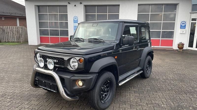 Gebraucht Suzuki Jimny Comfort 102 PS (75 kW) 2021 Schwarz SUV