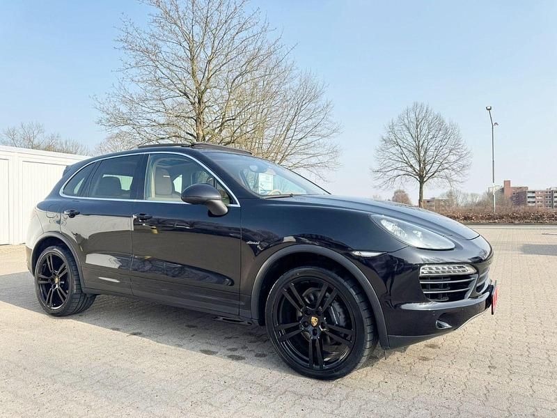 Gebraucht Porsche Cayenne 245 PS (180 kW) 2011 Schwarz SUV